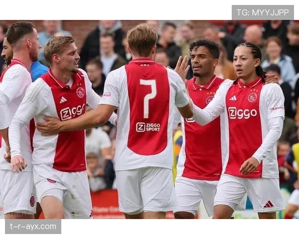 克洛普革新边后卫战术,攻防一体助球队状态回升 克洛普革新边后卫战术,攻防一体助球队状态回升